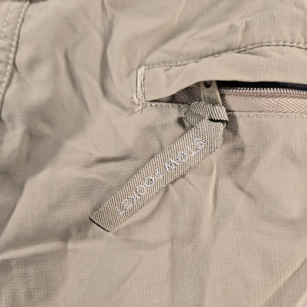The North Face Shorts Mens XL Khaki Nylon Cargo Hiking Outdoor 2008 Ripstop